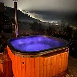 Black Deer Chalet *